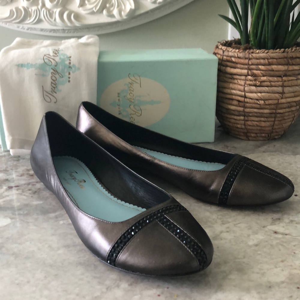 Tracy Reese New York Metallic Grey Leather Flats